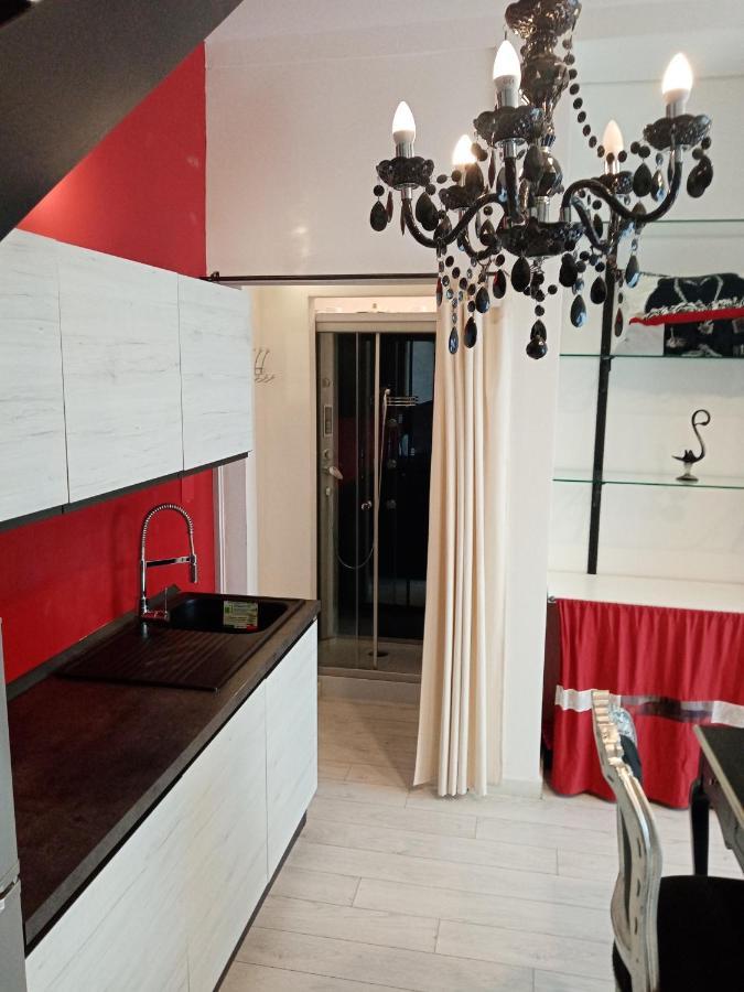 Einaudi 56 Guest House Cagliari Eksteriør billede